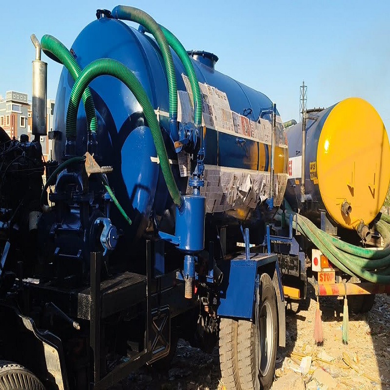 Commercial Septic Tank Cleaning Service